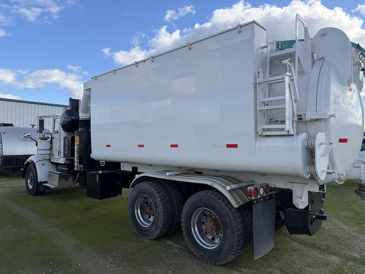 Used 2011 GAPVAX HV-57 PETERBILT 365 