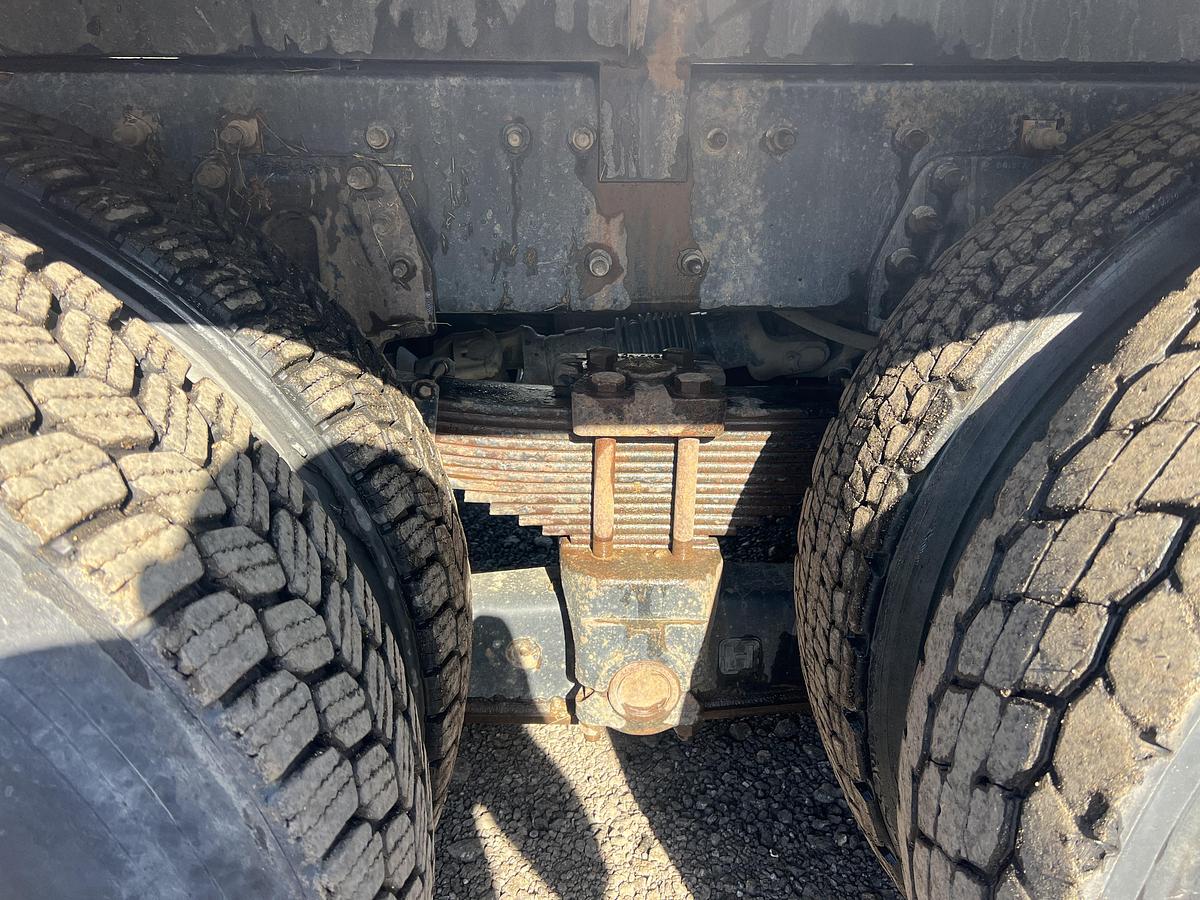 Used 2011 International 7600