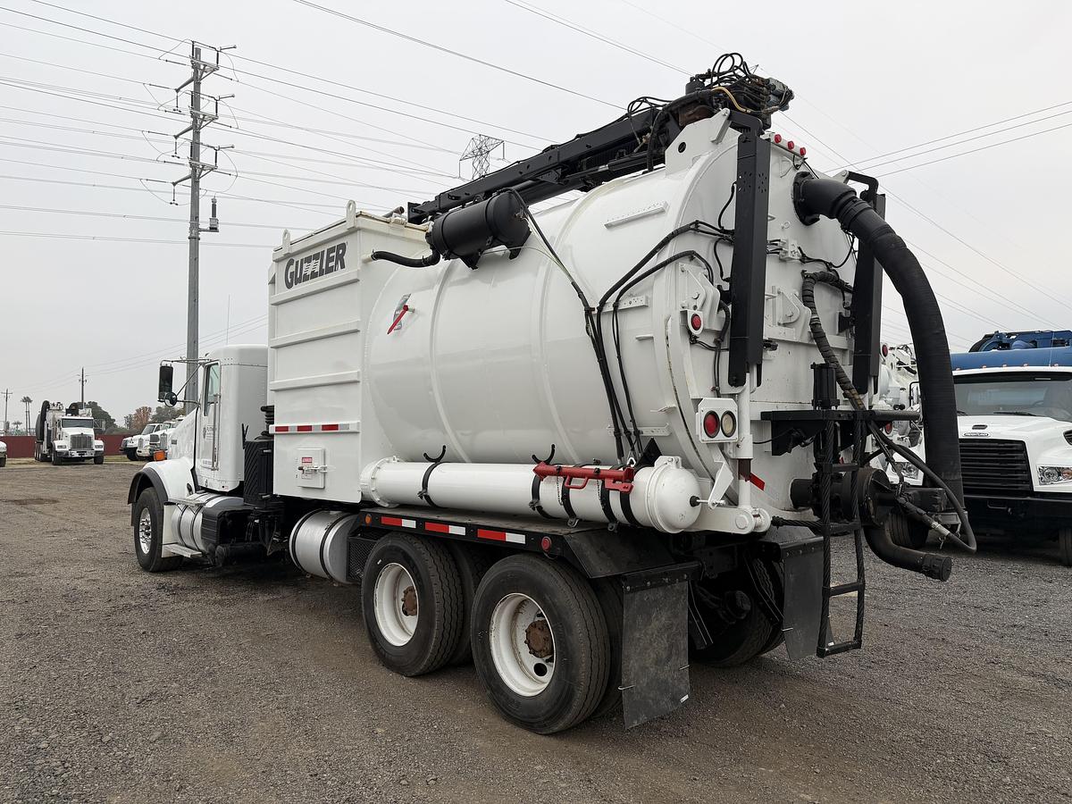 Used 2015 GUZZLER CLASSIC KENWORTH T800
