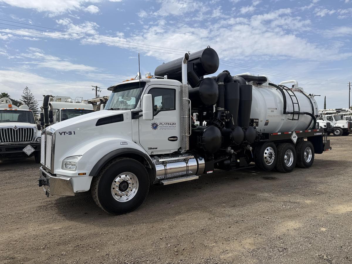 Used 2015 STAINLESS CUSCO TURBO VAC KENWORTH T880