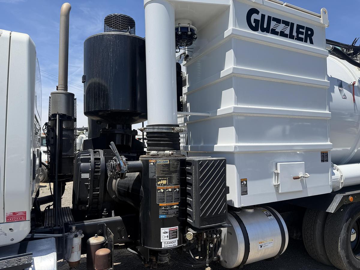Used 2012 INTERNATIONAL GUZZLER AIR MOVER