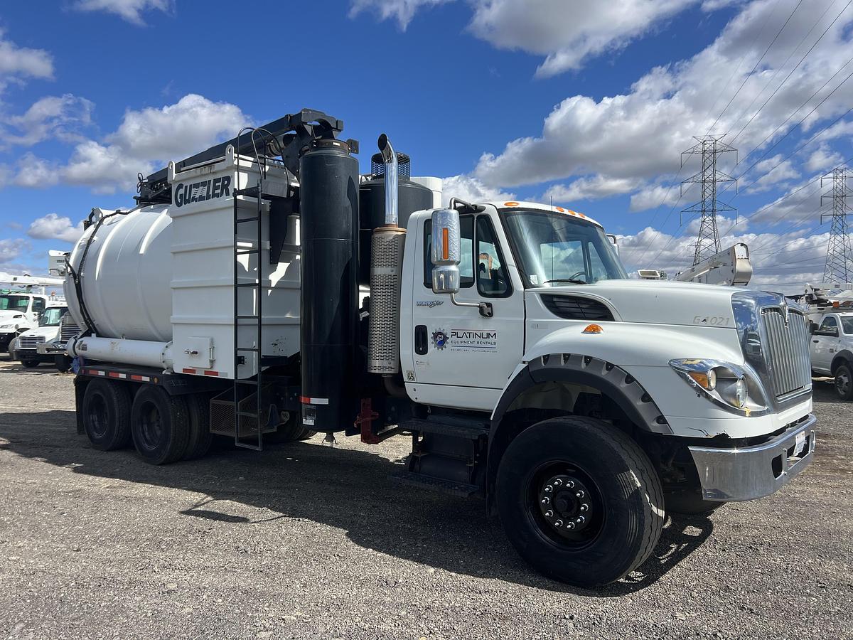 Used 2012 INTERNATIONAL GUZZLER AIR MOVER