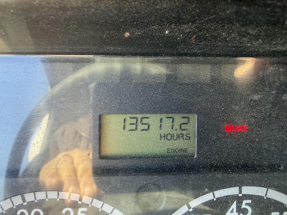 Used 2007 KEITH HUBER KING VAC FREIGHTLINER REFURB