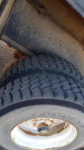 Used 2000 WELCAN 4 Axle Carrier Style Oilfield Pump / Kill Truck