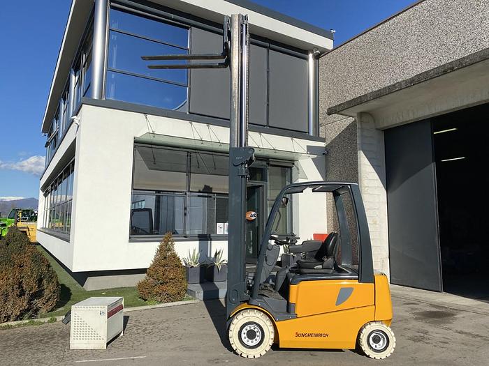 Usato 2011 JUNGHEINRICH EFG-425K