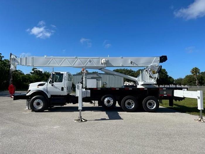Used Altec AC38-103 38 Ton Crane Boom on 2008 International 7500 6x4 Flatbed Truck – C70823