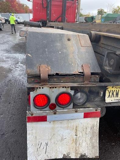 Used 1989 Volvo Autocar Roll-Off with 75000 lb American Hoist