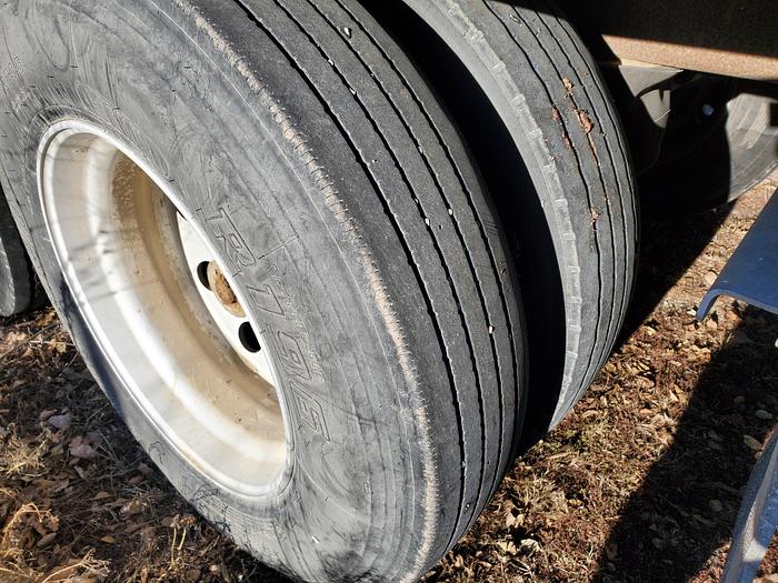 Used 2011 Wilson DWH500 PaceSetter Hopper Trailer