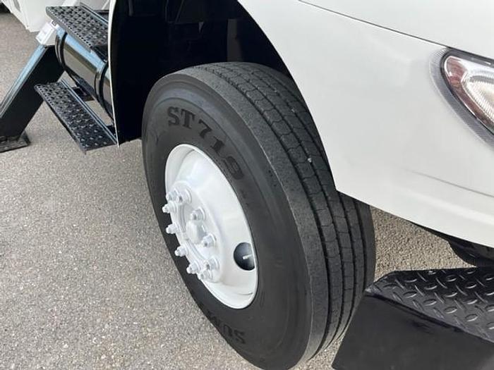 Used 2005 International 4400 FLATBED  72FT OVER CENTER BUCKET TRUCK