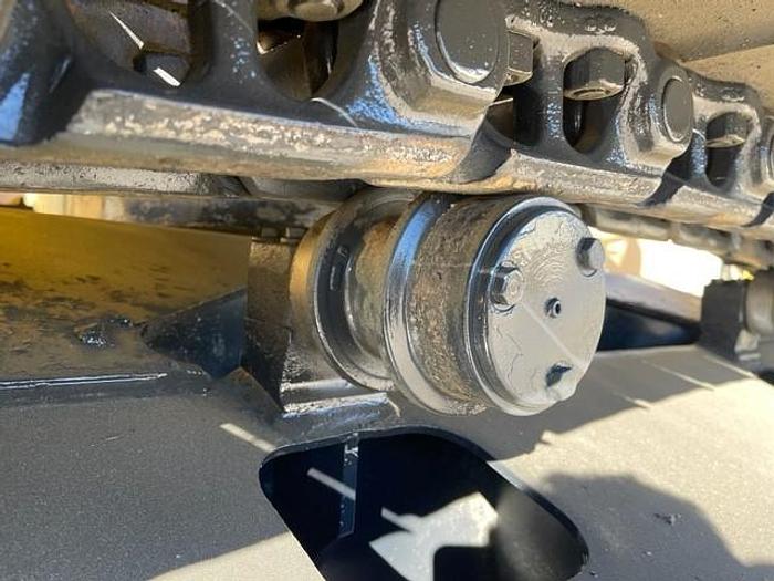 Used Komatsu PC160LC-7