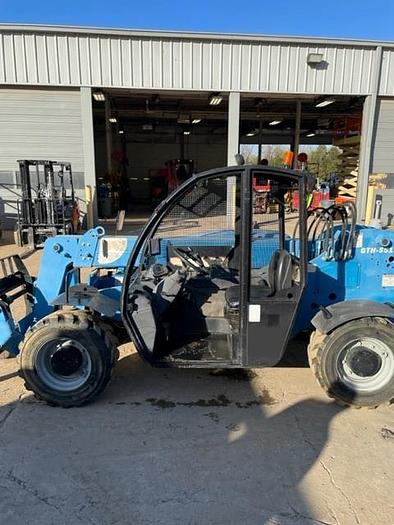 Used 2015 Genie GTH5519