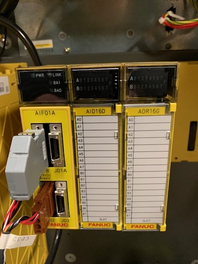 Used 2011 FANUC M900iA/350