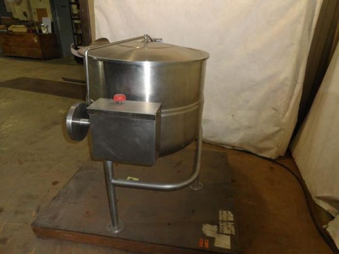 Used Cleveland Range Tilting Steam Kettle; Md#KDL-80T