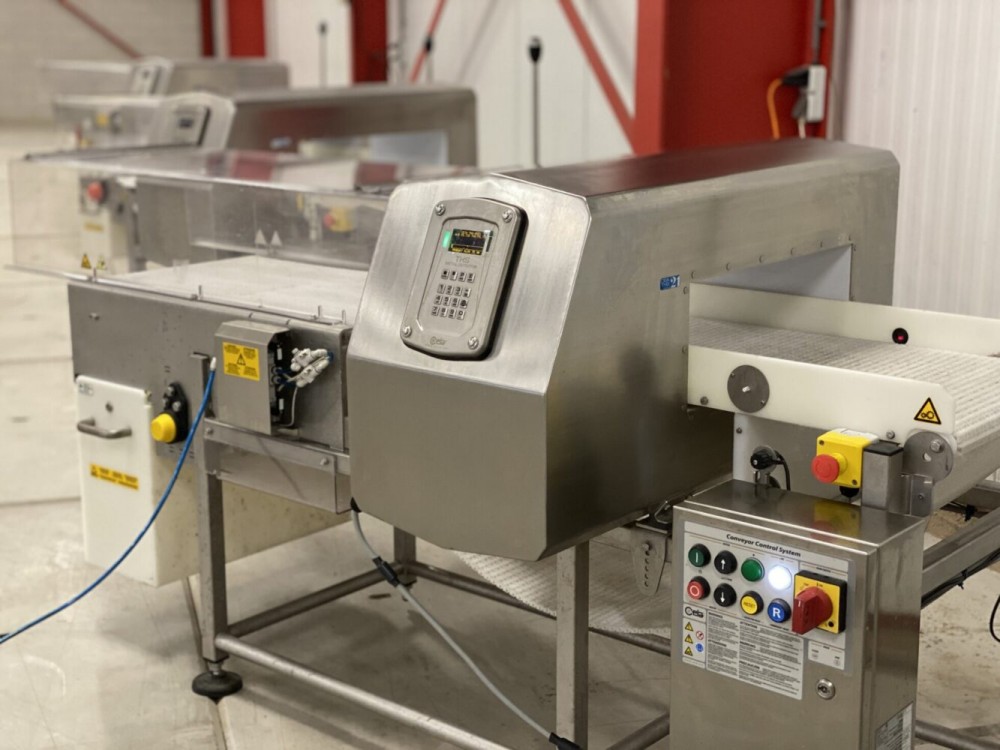 Used Ceia MS21 metal-detector, high end like new.