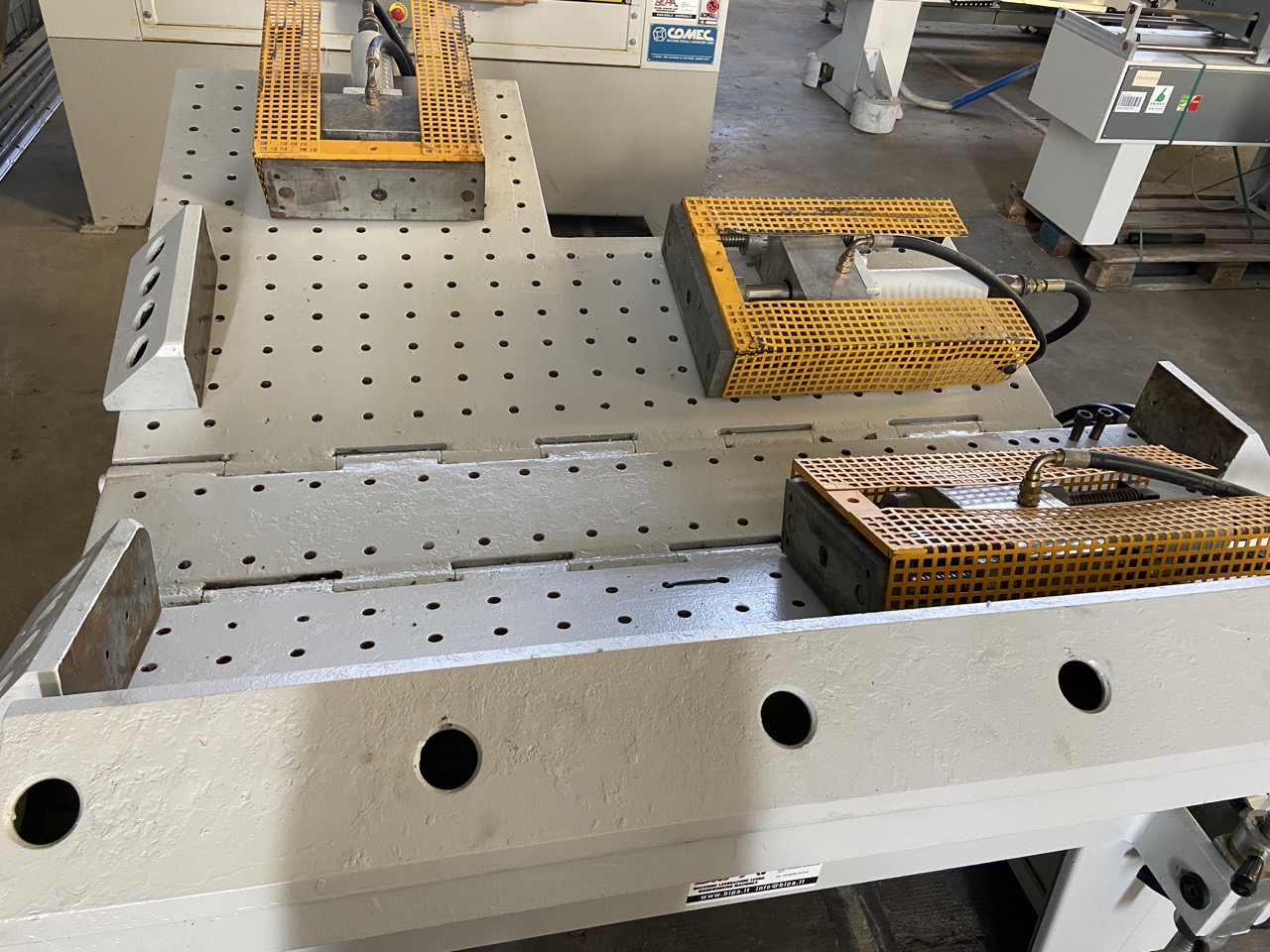 Usato Strettoio idraulico a libro, marca Camam, modello SI/3L/GI, usato