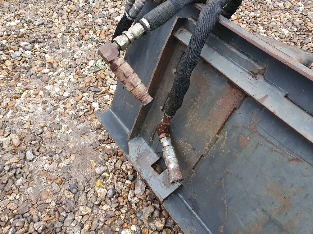 Used Melroe Ingersoll-Rand LT203 Trencher