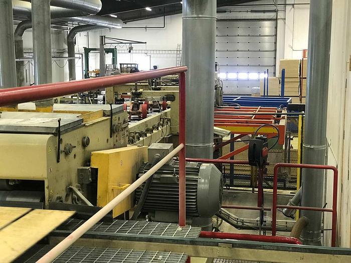 Used Globe Trim saw( equalizer saw ) for plywood