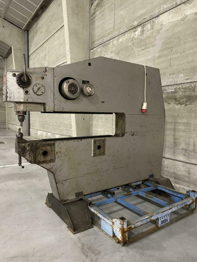 Gebruikt PULLMAX P 21