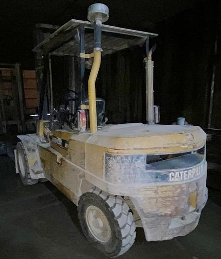 Used 1994 CAT 11,000 lb Forklift