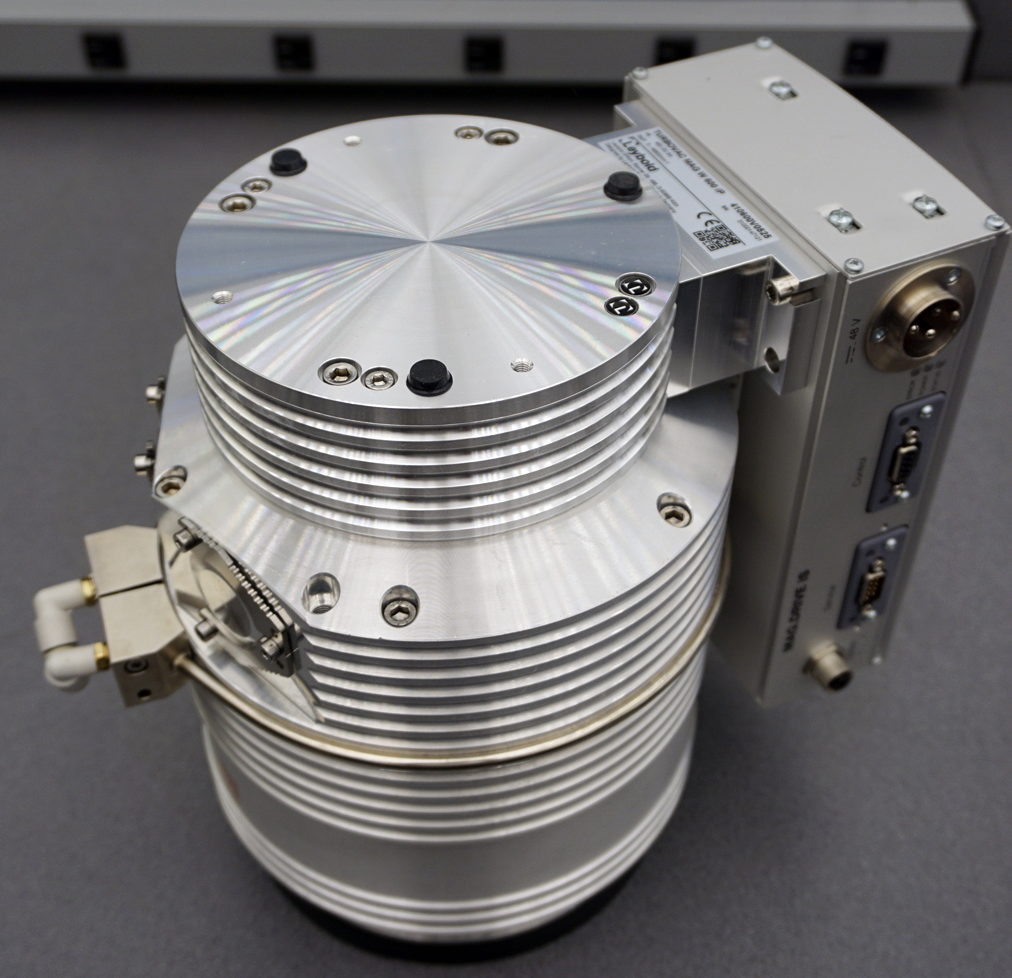 Refurbished LEYBOLD MAG W 600iP; DN160 ISO-K, Rebuilt