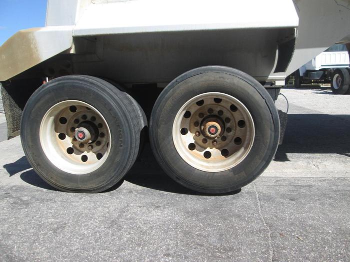 Used 2016 Travis 39' Dump Trailer