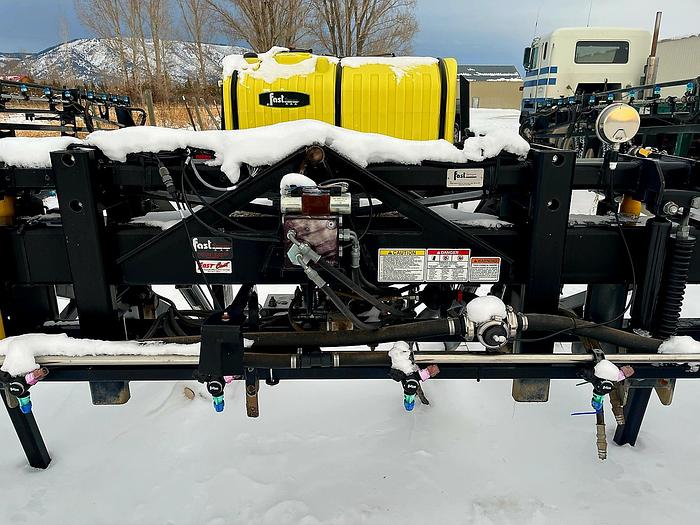 Used 90' Fast FM9400 Front Mount Sprayer for Challenger MT700 Series Tractor