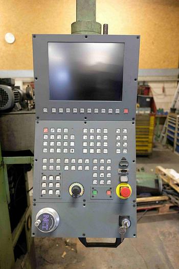 Used Frezarka łożowa CNC Correa