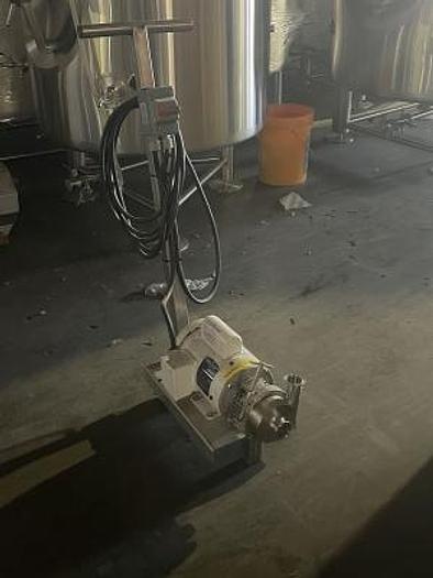 NS Thomsen 1/2 hp Pump with cart