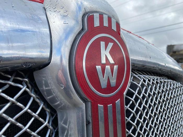 Used 2017 KENWORTH t660