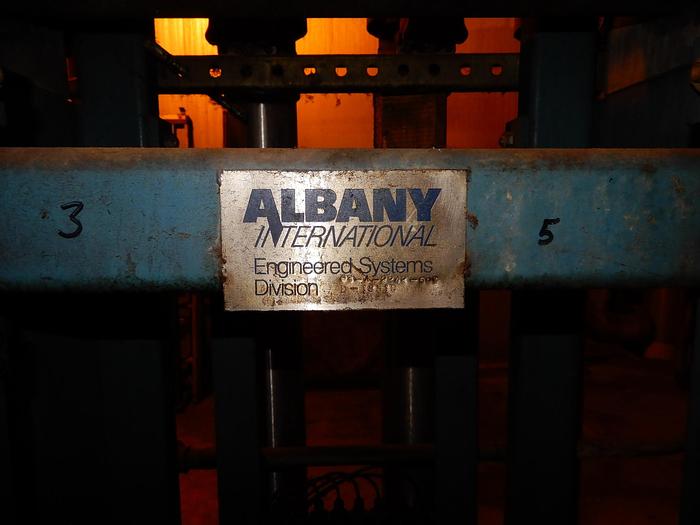 Used ALBANY INTERNATIONAL AES WATER FILTER FOUR CLEANERS