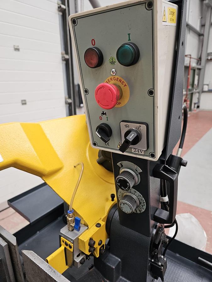 Used STERLING 280 Mitre Bandsaw