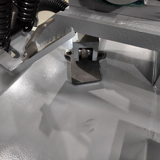 Mach Cut  350M Semi automatic Bandsaw  Mitre  Head  Bandsaw