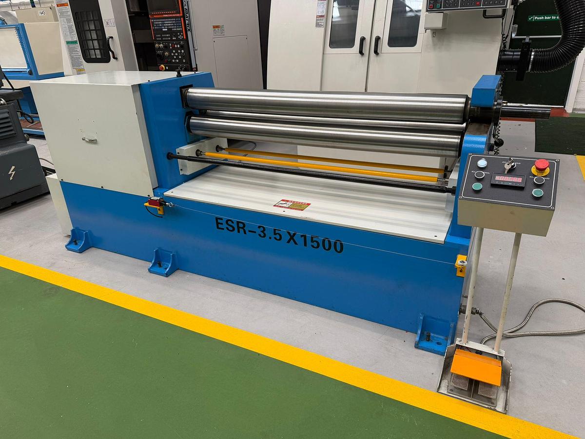 Used MACH-ROLL ESR 1500mm x 3.5mm  bending rollers