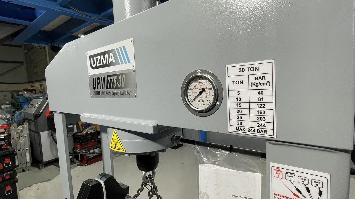 UZMA 30 TON Hydraulic heavy Duty workshop press
