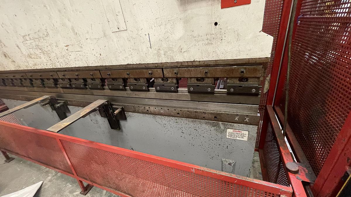 Used EDWARDS PEARSON 3m x 100 ton