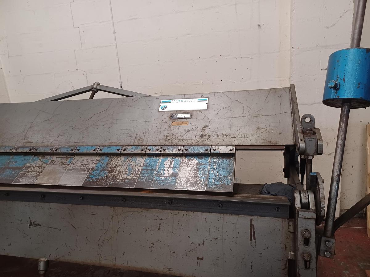 Used Walton  BPFM 2500mm x 2mm box and Pan folding machine