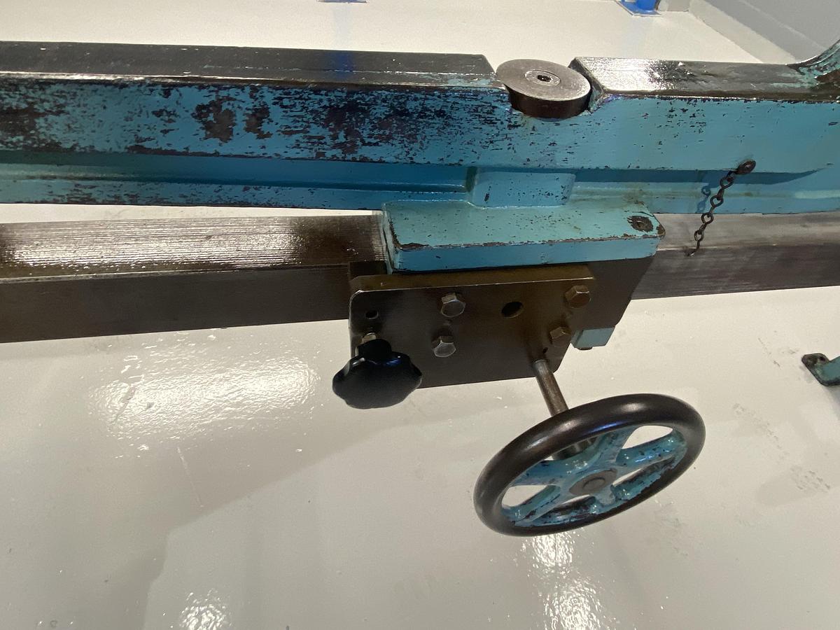 Used FROST type 468 circle cutting machine