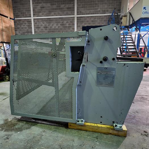 Used EDWARDS PEARSON 3m x 3mm Mechanical |Direct drive guillotine