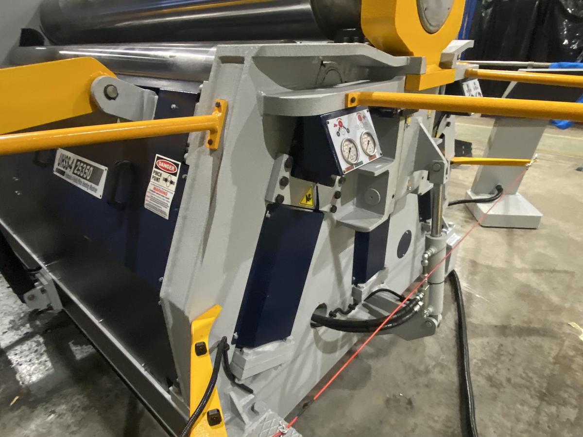 UZMA UHSS 4   4 roll Hydraulic Bending Roll