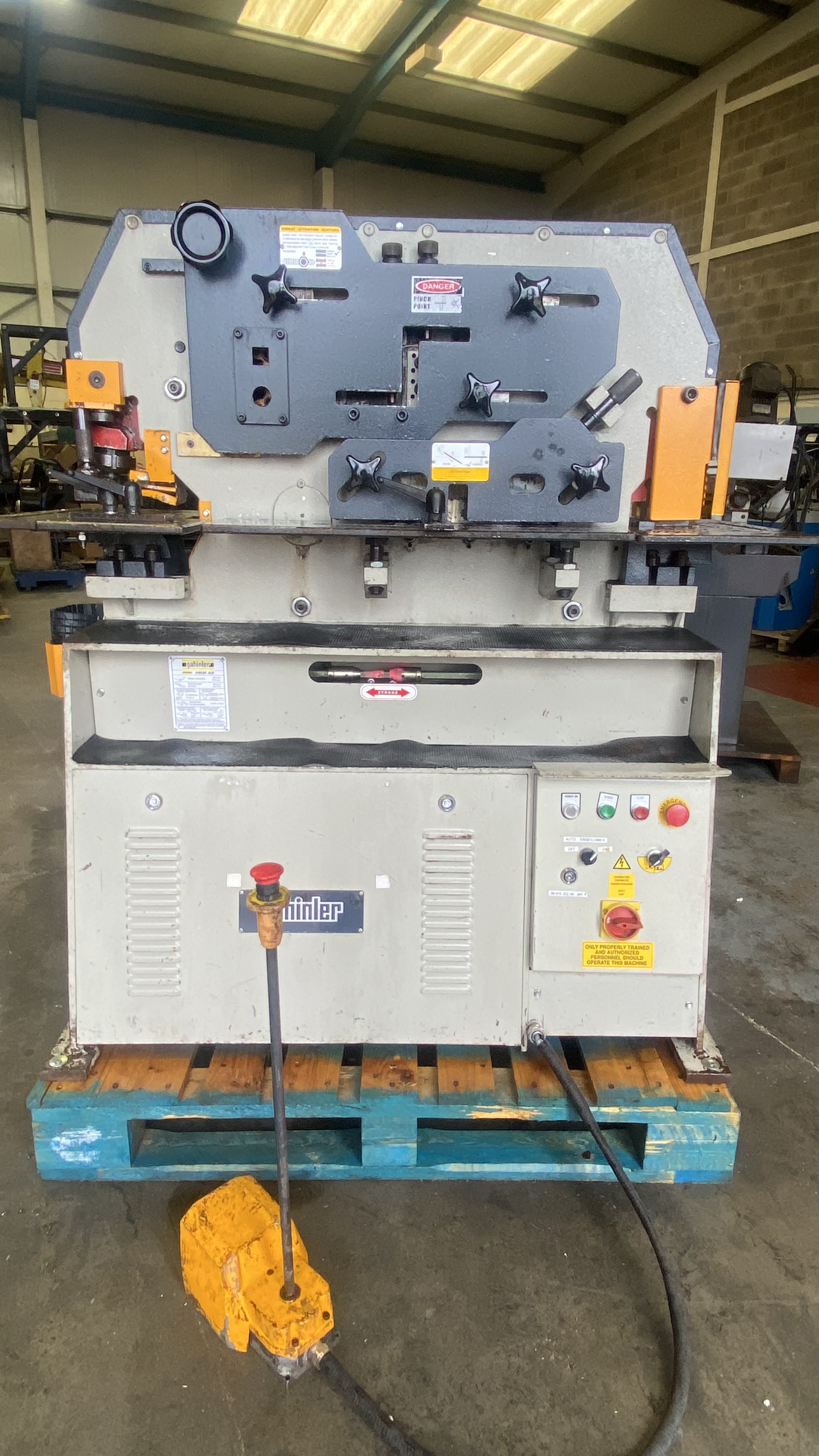 Used SAHINLER 45 ton 5 station hydraulic steelworker