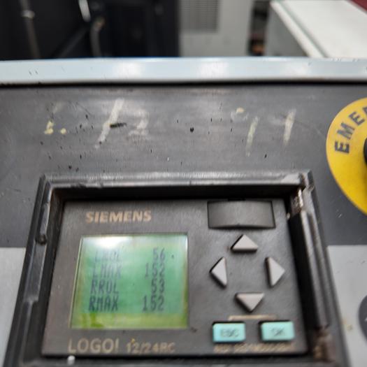 Used AKYAPAK 100 shaft section roller (morgan rushworth)