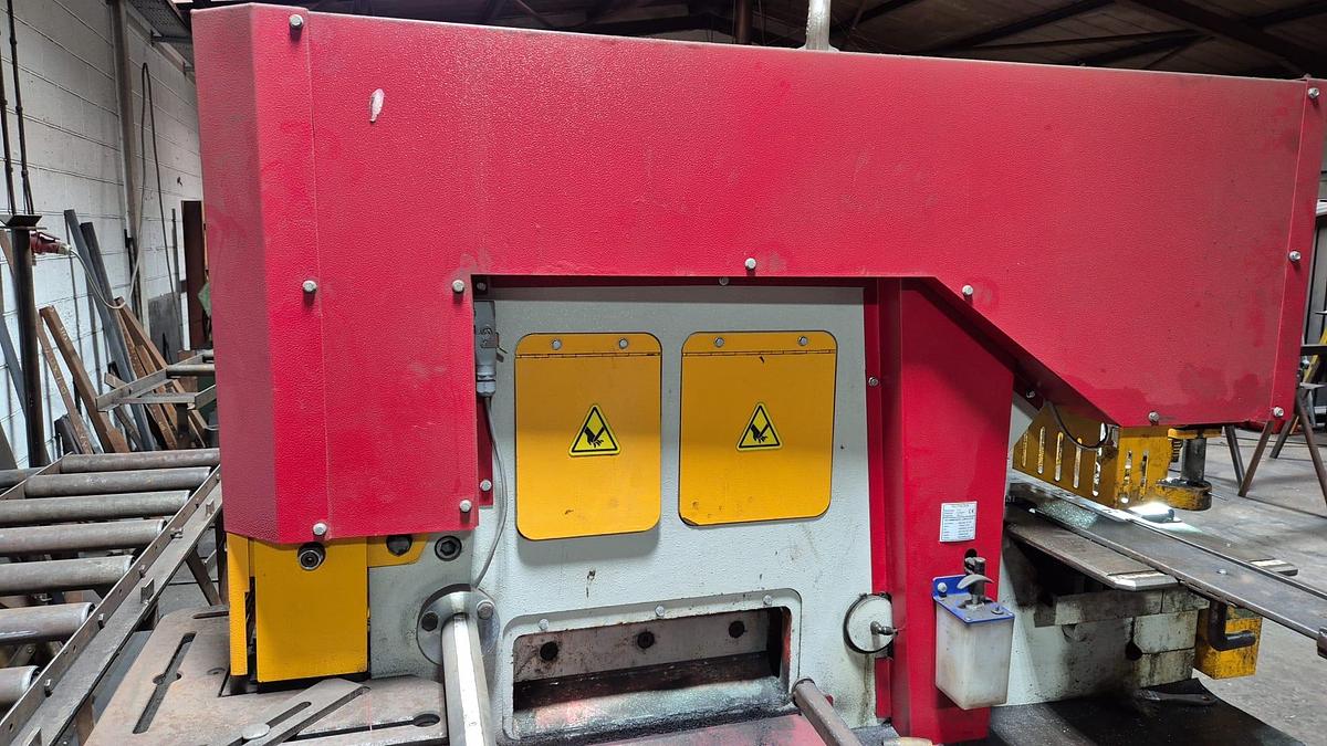 Used Morgan Rushworth Sahinler 70 ton 2 cylinder 5 station steelworker