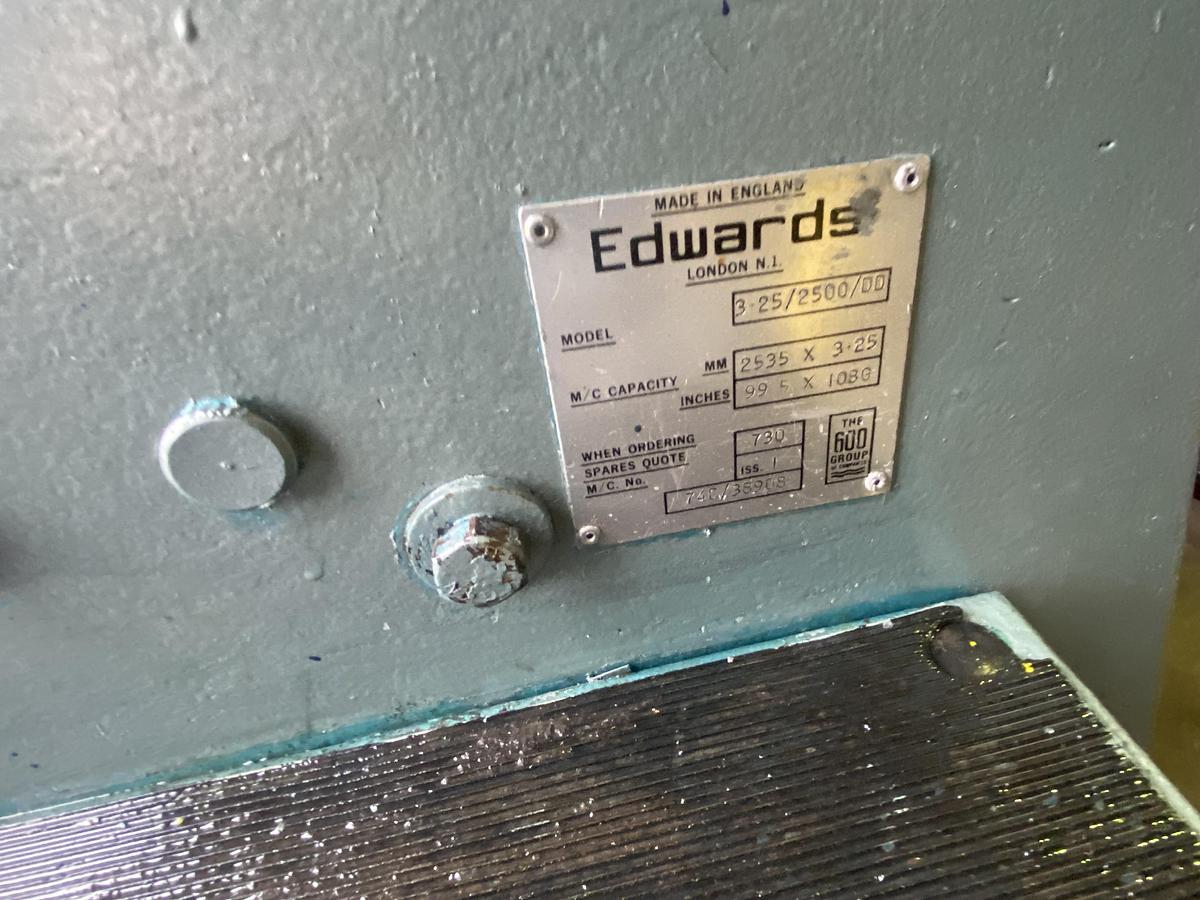 Used EDWARDS Direct Drive 2500mm x 3.25 mechanical guillotine 