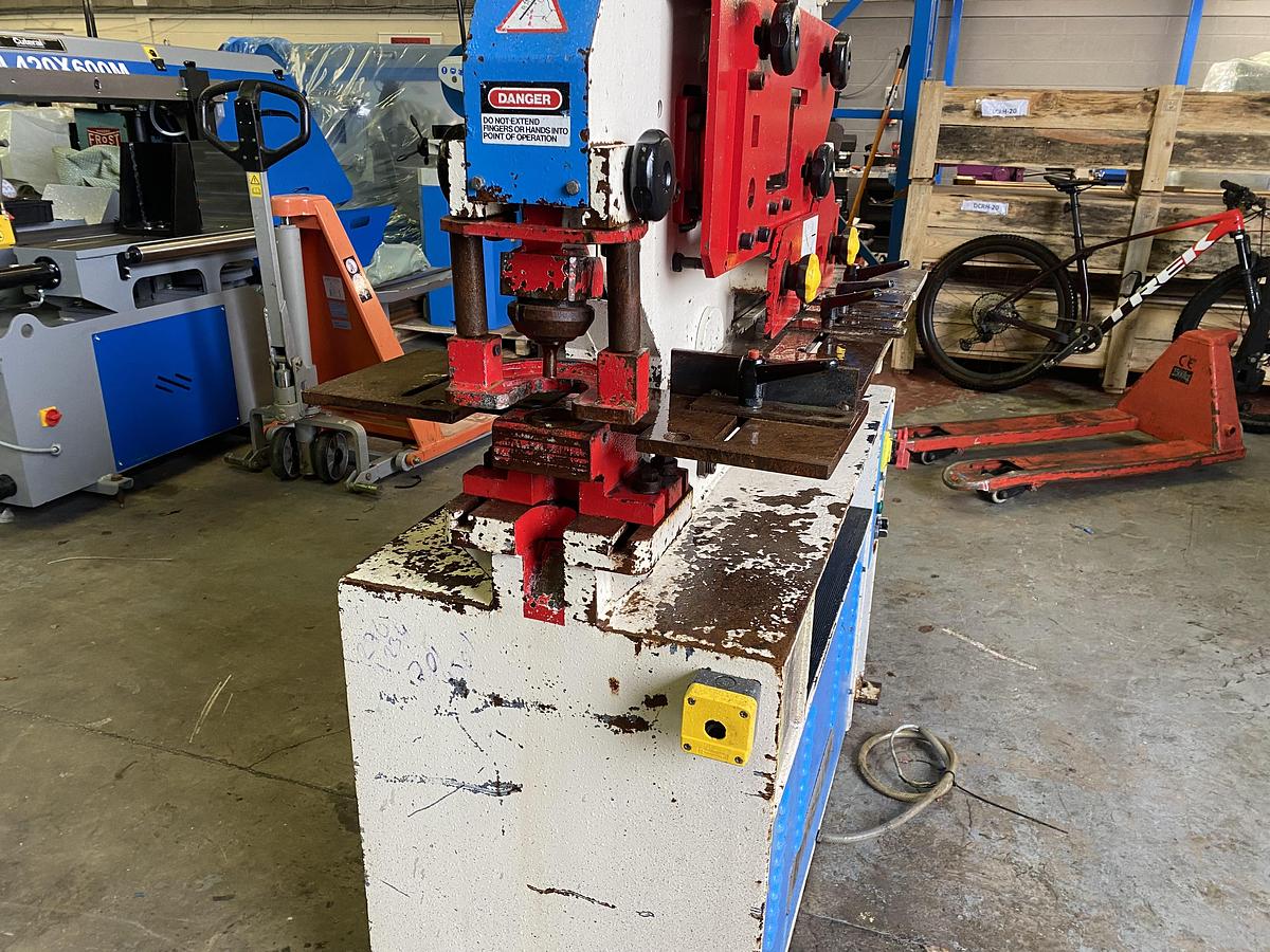 Used Kingsland 45 ton XA compact steelworker 5 station