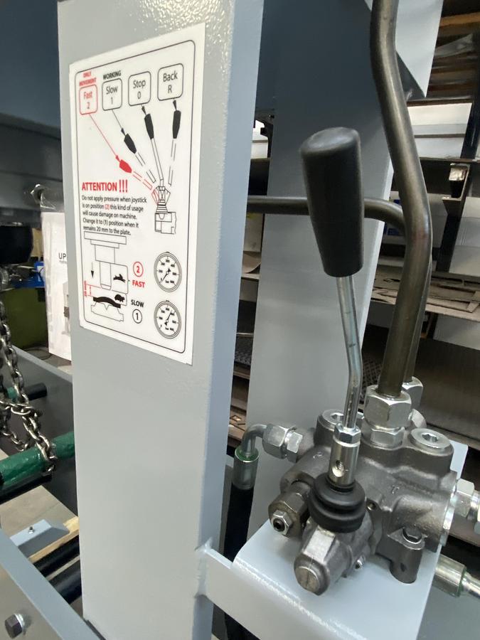 UZMA 100 TON Hydraulic heavy Duty workshop press