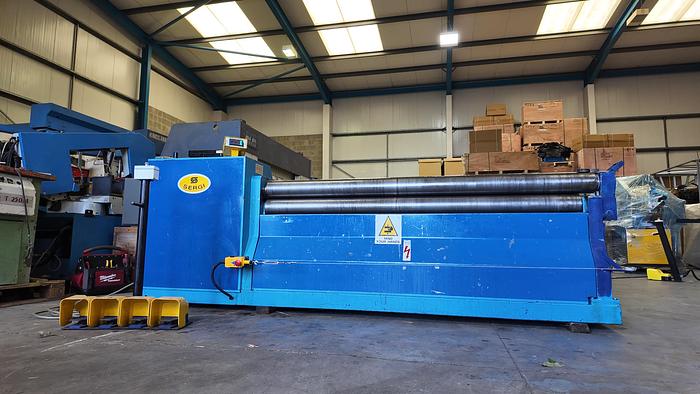 Used SERGI  2004   2000mm x 4mm Power operated Bending rollers