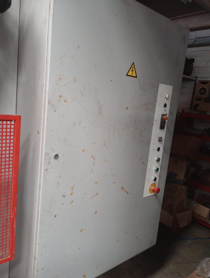 Used EDWARDS PEARSON 3m x 100 ton