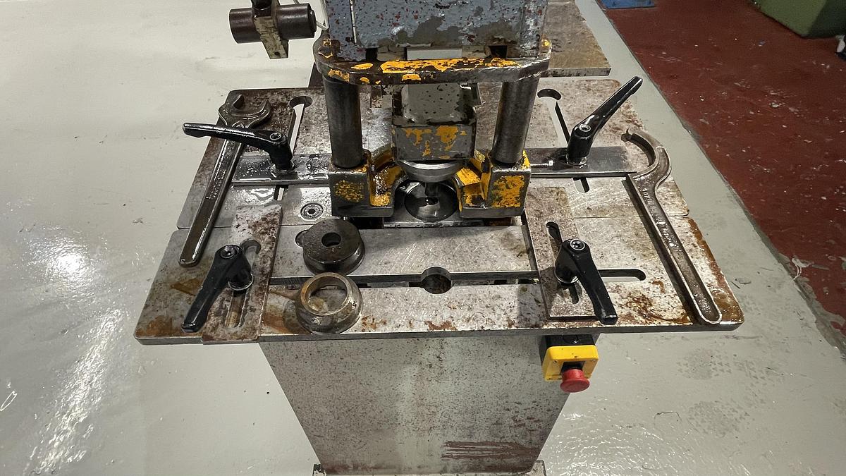 Used Kingsland 60 ton Compact Steelworker
