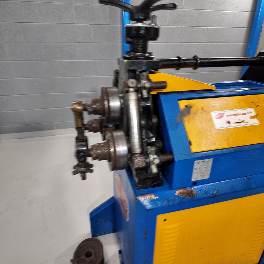 Used ERCOLINA CE40 MR3   3 roll driven 40mm shaft section roller