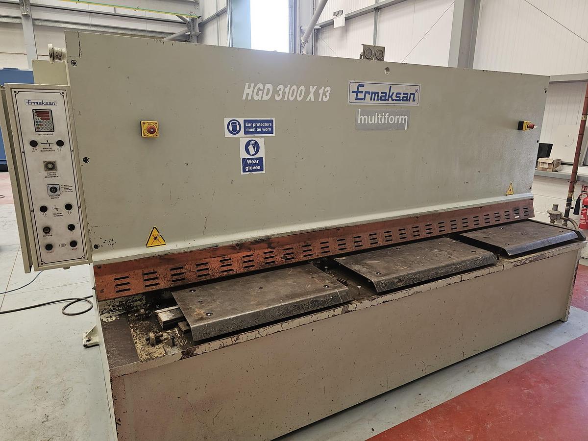 Used ERMAKSAN 3000mm x 10mm swing beam guillotine 